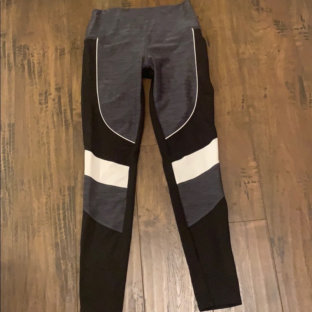 PINK Ultimate leggings